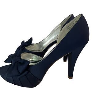 Michaelangelo Navy Blue Satin Maribelle Size 7 Bow Tie Front 4” Heels